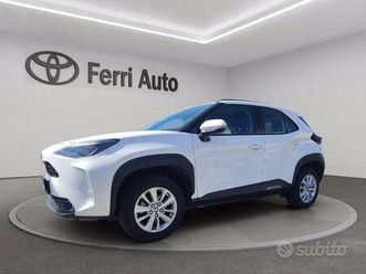 toyota yaris cross 1.5h active fwd 116cv e-cvt