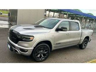 1500 5.7 v8 crew cab mb limited gpl 395cv at8