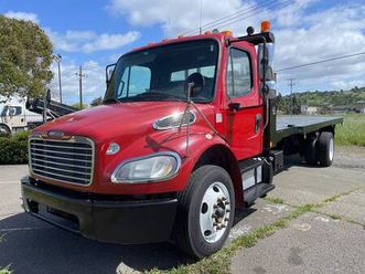2016 freightliner m2 24ft flatbed **cummins / allison**