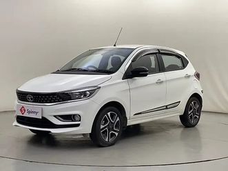 TATA TIAGO