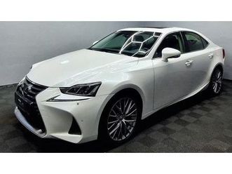 lexus is 300h sportline led navi koža kam šiber gr.i hl.sj keyless 18, 2018 god.