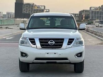 nissan patrol se 4.0l model 2017 gcc car perfect condition inside and outside full option