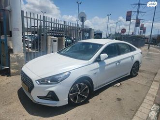 premium היברידי אוט׳ 2.0 (154 כ״ס) [2015-2021]