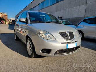 lancia ypsilon gold 1.2 unico proprietario
