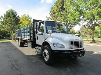 2015 freightliner m2 flatbed 26ft with liftgate flat bed