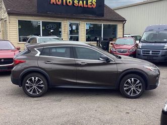 2018 infiniti qx30 premium awd 4dr crossover
