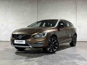 volvo v60 cross country 2.0 d3 polar+ 150 ch 2017, pt-351-g