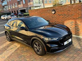 standard range 70kwh 5dr