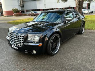 300c 5.7 hemi v8