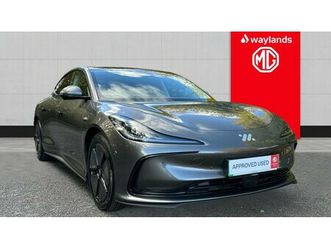 2025 - 217kw standard range 75kwh 5dr auto