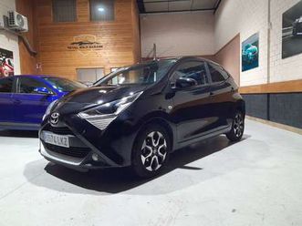 TOYOTA AYGO 70-x-play