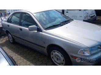 volvo s40 1.7 berlina