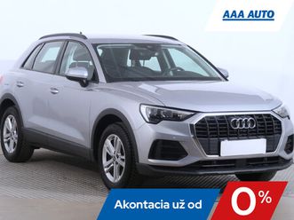 audi q3 35 tfsi, sr,1.maj, serv.kniha, klíma