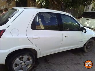 chevrolet celta 2015 5 puertas