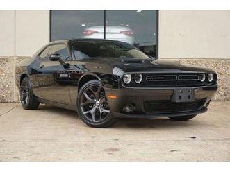 used 2018 dodge challenger sxt plus-leather-sunroof-loaded-clean carfax