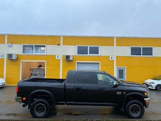 megacab 6.7 cummins 4x4