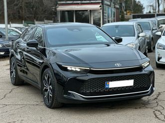 toyota crown an. 2024