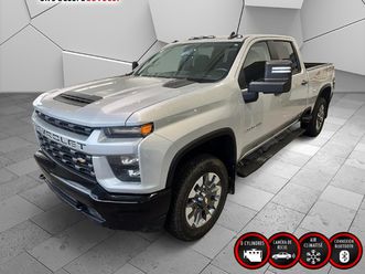 custom 4wd v8 6.0l/crew cab/boite 6.5/179$ se