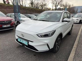 mg zs ev autonomie standard 51kwh - 130 kw 2wd luxury