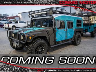 2004 hummer h1 4-passenger wagon enclosed