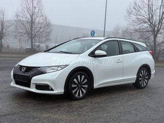 honda civic tourer 1.8 lifestyle kitűnő állapot/ gyöngyház metál/ ülésfűtés/ digit klíma/ navi/ két kulcs