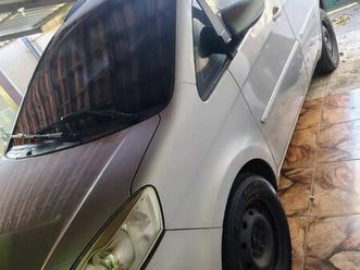 fiat idea attractive 1.4 fire flex 8v 5p 2013