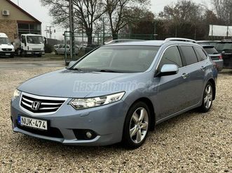 honda accord tourer 2.0 lifestyle (automata) 168 e km. végig vezetett szervizkönyv. bőr. 8 kerék