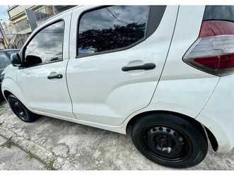 fiat mobi easy on 1.0 fire flex 5p. 2017