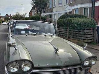 a classic 1965 humber super snipe luxurious classic car