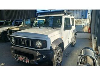 suzuki jimny 1.5 pack vvt 102 ch, attelage, galerie, échelle
