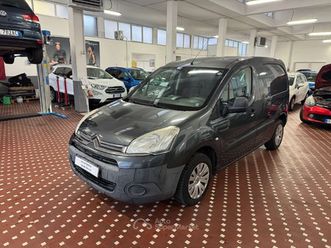 berlingo 1.6 hdi 90cv fap van 3 posti club l1