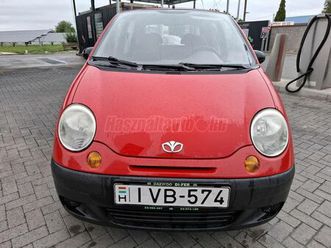 daewoo matiz 0.8 se végig magyar vezetett szervízkönyv.52lóerős