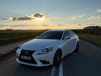 lexus is 300h elite