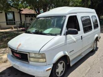 2002 gmc safari cargo van