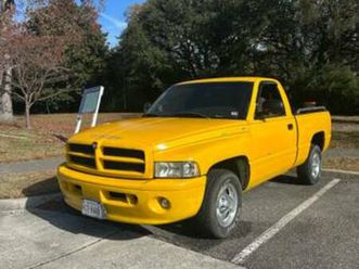 1999 dodge ram 1500 sport