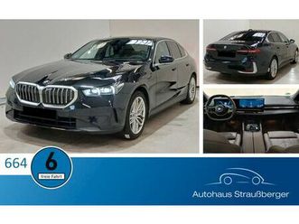 bmw 520xd lim. acc ahk pano hud 360°view b&w memory