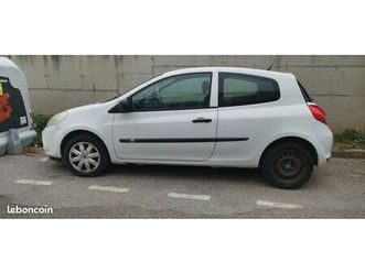 clio 3 société