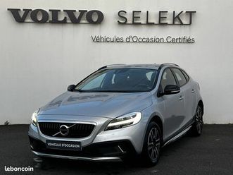 volvo v40 cross country d2 120 ch geartronic 6 cross country business