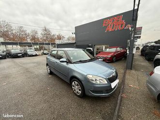 skoda fabia 1.2i 12v 60 e-clim