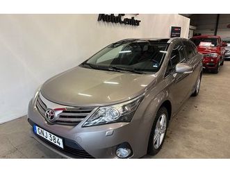 toyota avensis 1.8 kombi automat panorama