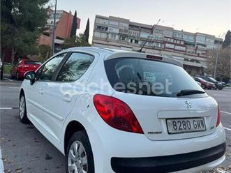 peugeot 207 confort 1.4 vti 16v 95