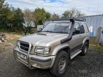 isuzu trooper 2001