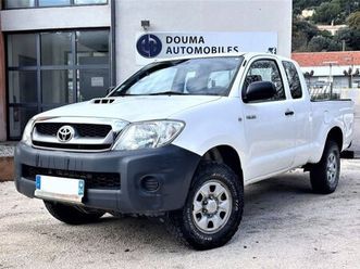 toyota hilux 144 d-4d simple cabine 4wd