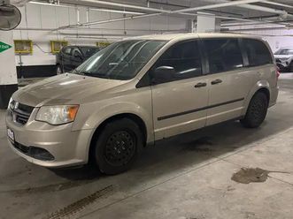 2013 dodge caravan se