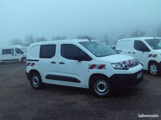 citroën berlingo club bhdi 100cv 3pl avant/gps/camera de recul/grip control prix:13300 soit 15960...
