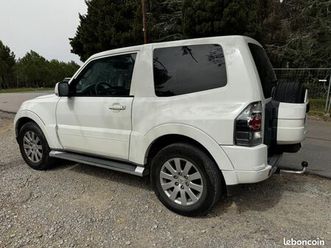 mitsubishi pajero 3.2 di-d 200 ch 3 portes