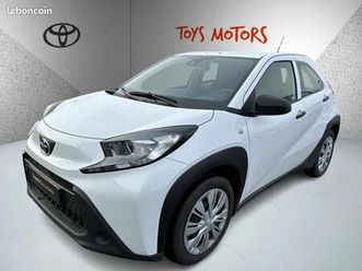 toyota aygo x 1.0 vvt-i 72 active business