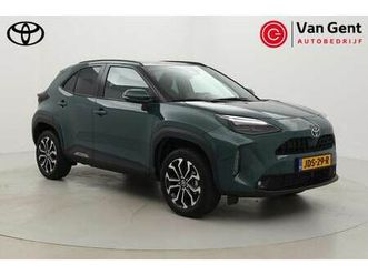 toyota yaris cross - 1.5 hybrid 130 dynamic | dodehoek detectie | stoel-/stuurverwarming | navigatie | parkeers