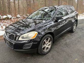 2013 volvo xc60 t6 awd excellent shape! 508-523-2123