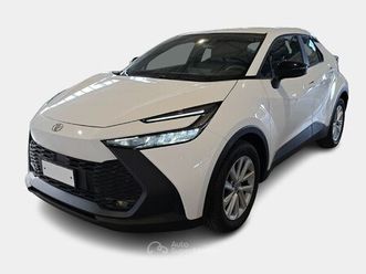 toyota c-hr 1.8 hv e-cvt active